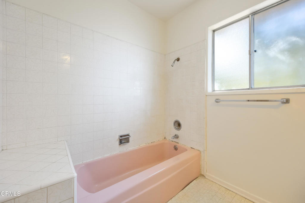 3556 Canyon Crest Road