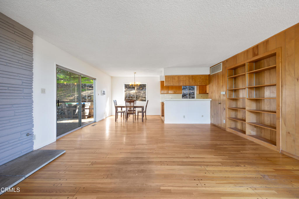 3556 Canyon Crest Road