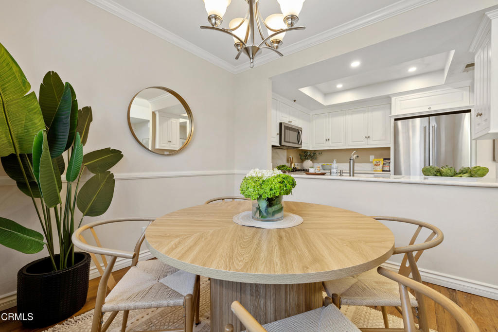 1310 E Orange Grove Boulevard 314