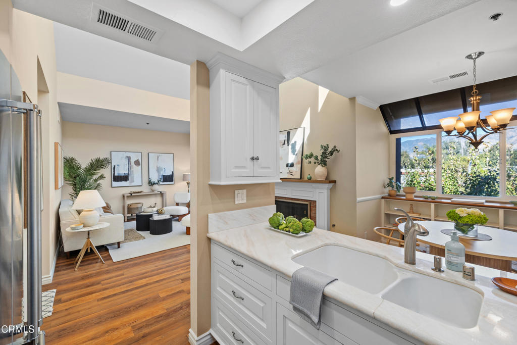 1310 E Orange Grove Boulevard 314