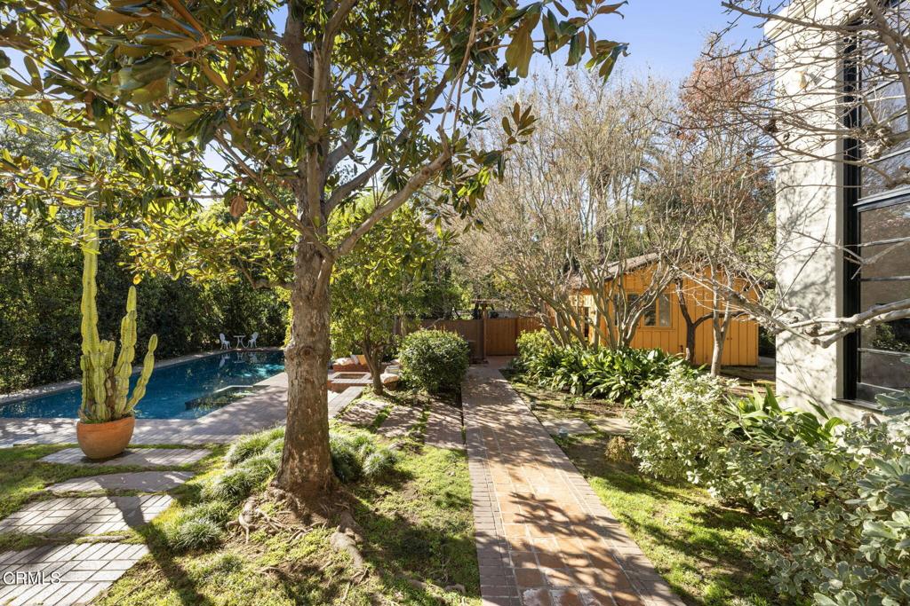 1305 Garfield Avenue