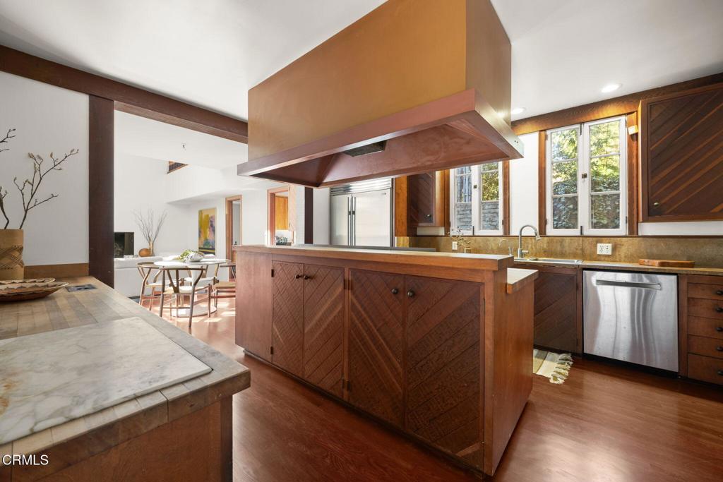 1305 Garfield Avenue