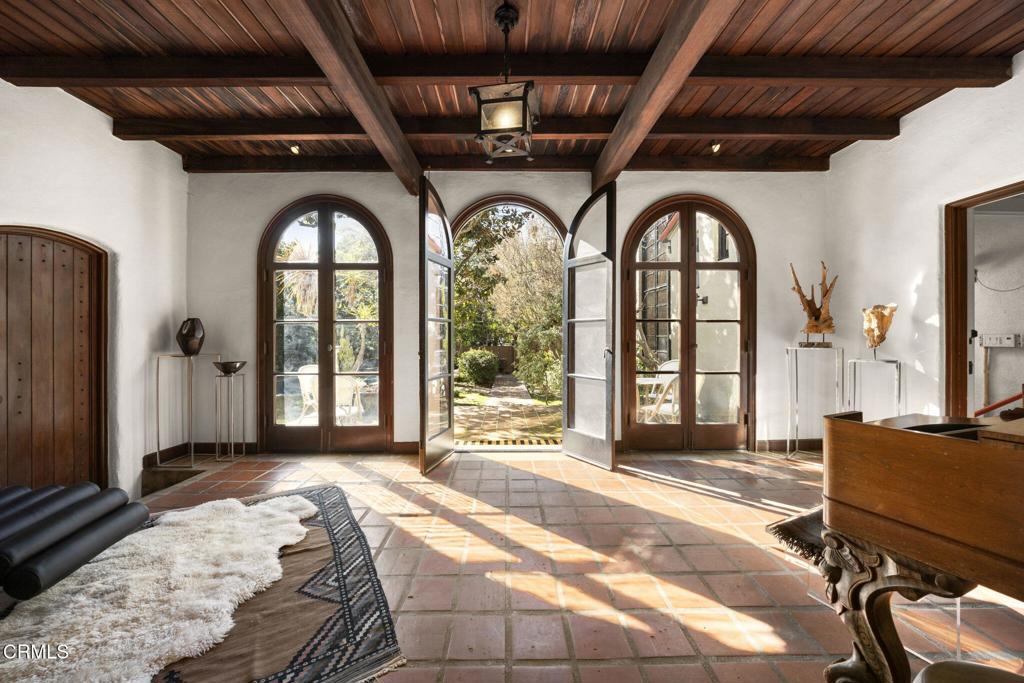 1305 Garfield Avenue