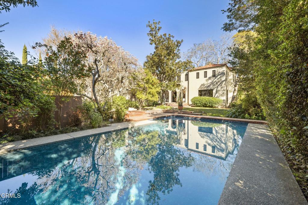 1305 Garfield Avenue