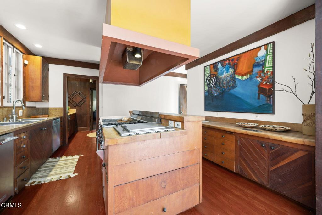 1305 Garfield Avenue