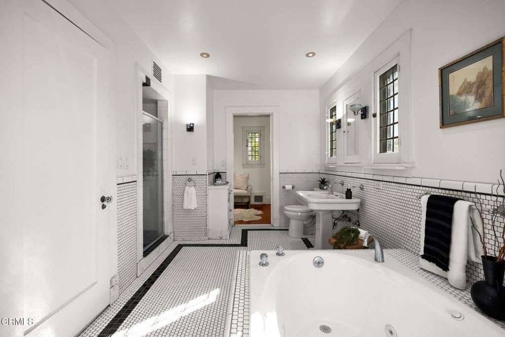 1305 Garfield Avenue