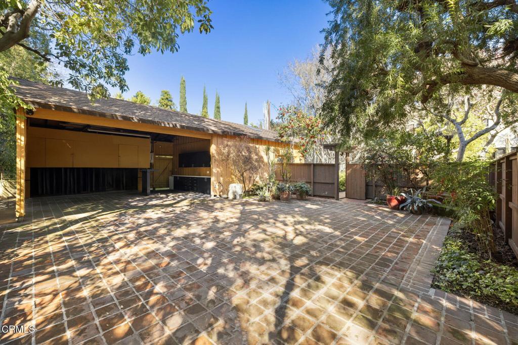 1305 Garfield Avenue