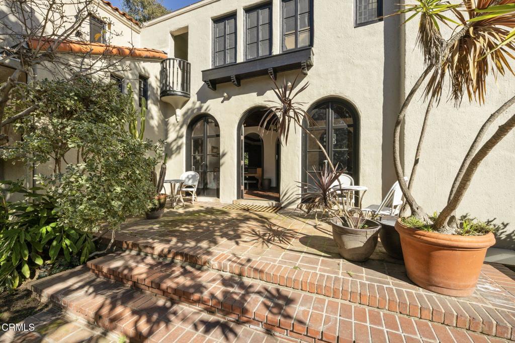 1305 Garfield Avenue