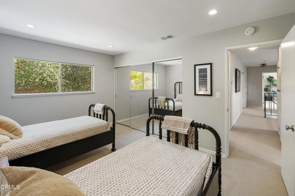 201 Mariners View Lane