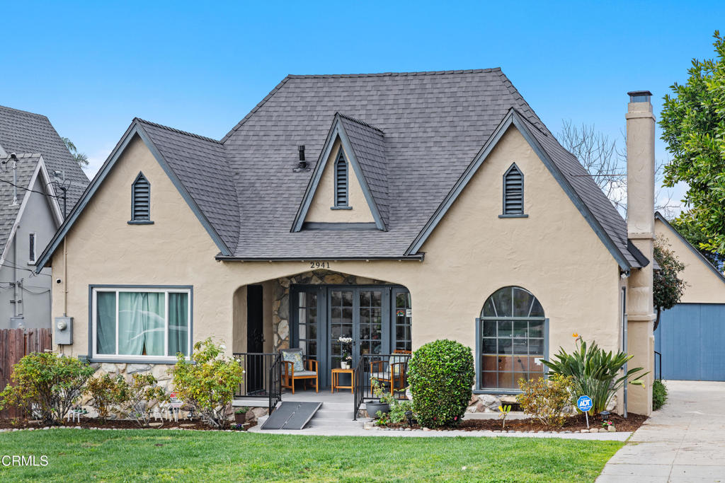 2941 Glenrose Avenue