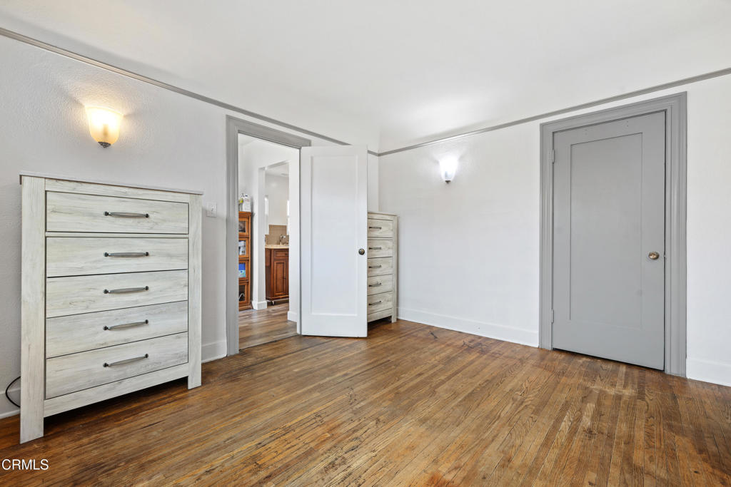 2941 Glenrose Avenue