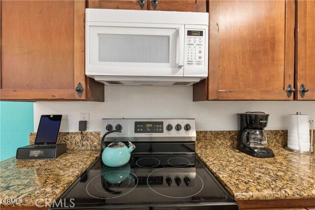 2821 N Los Felices Road 208