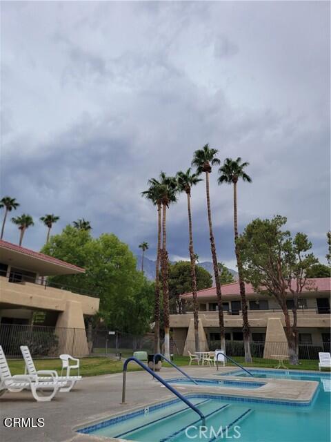 2821 N Los Felices Road 208