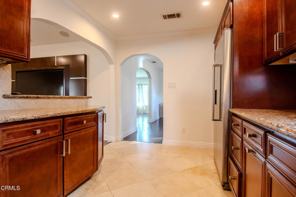 4635 Cartwright Avenue