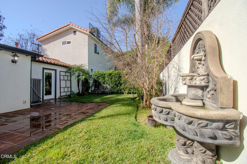 4635 Cartwright Avenue