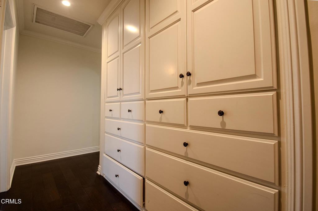 4635 Cartwright Avenue