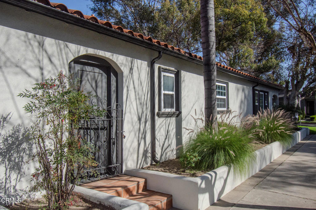 4635 Cartwright Avenue