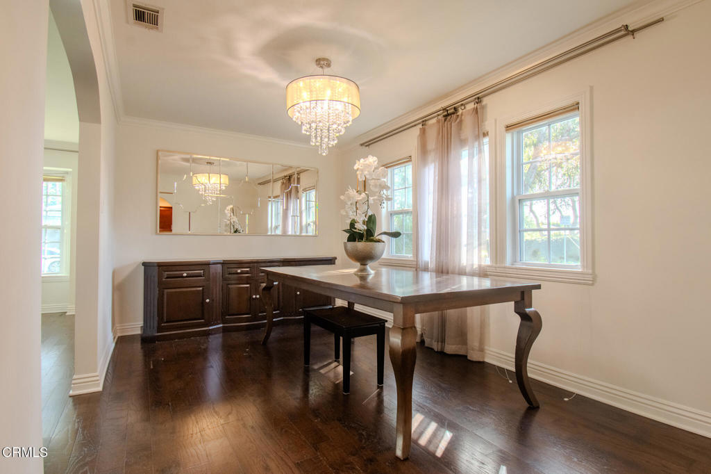 4635 Cartwright Avenue