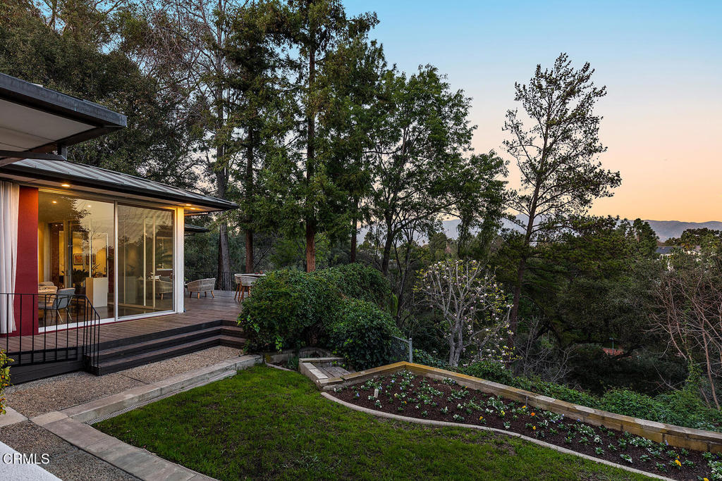 1436 Hillcrest Avenue