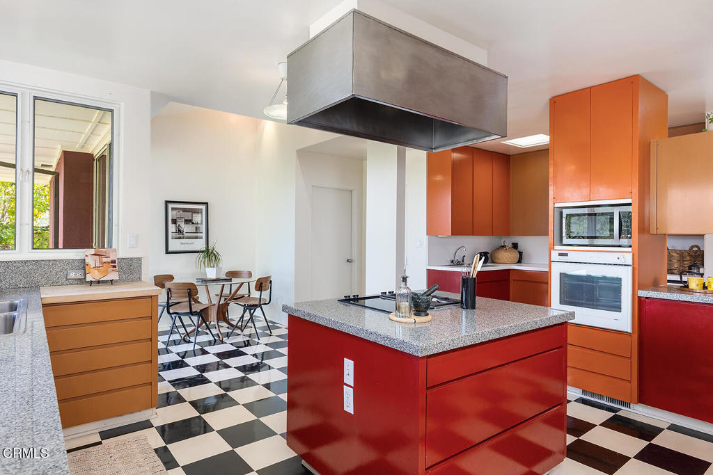 1436 Hillcrest Avenue