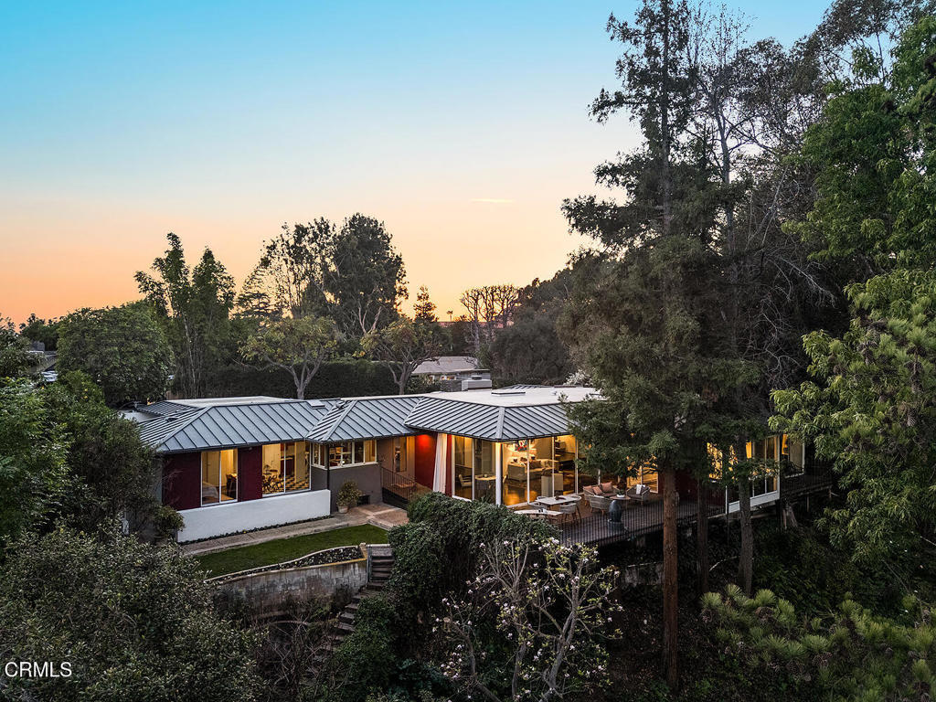 1436 Hillcrest Avenue