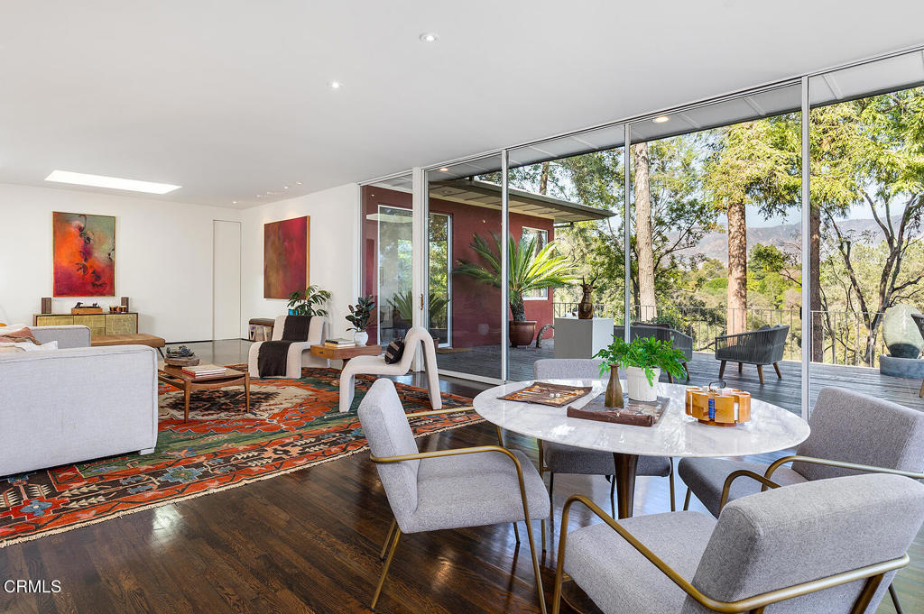 1436 Hillcrest Avenue