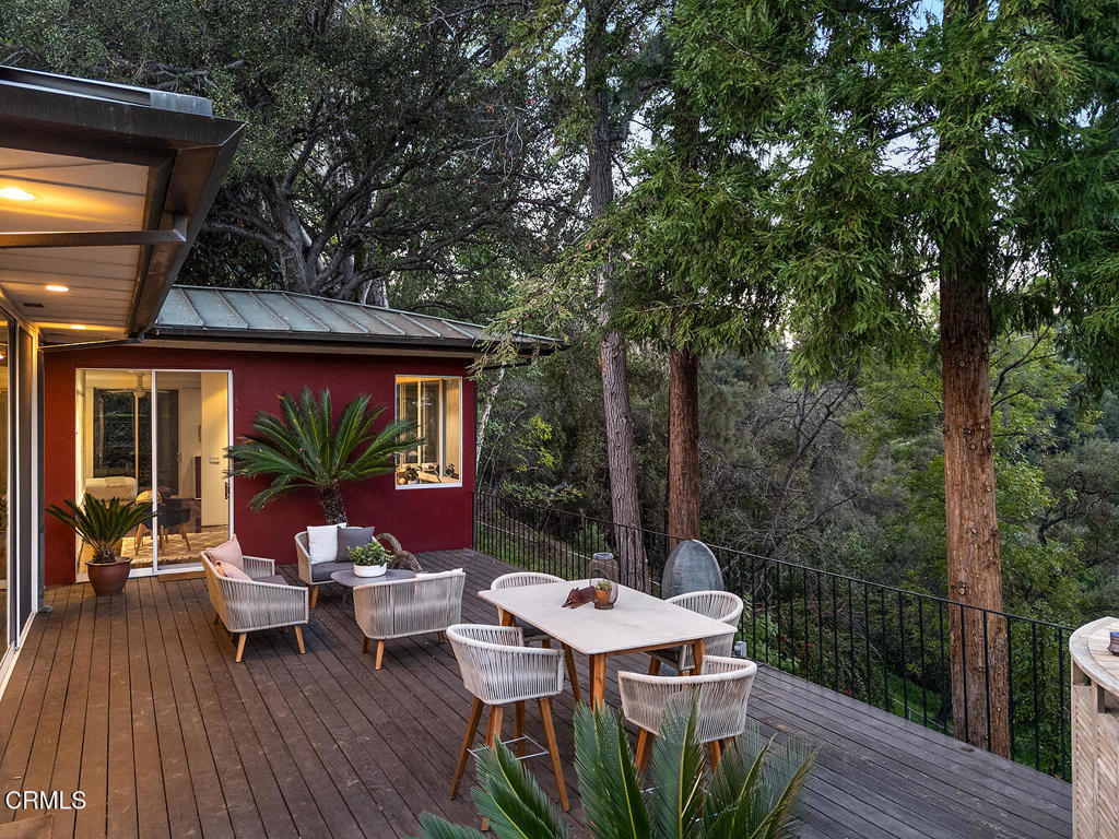 1436 Hillcrest Avenue