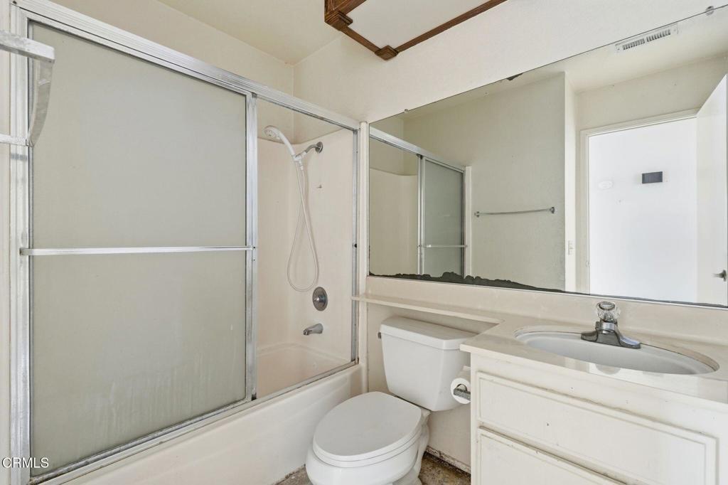 295 E Blue Mountain Way