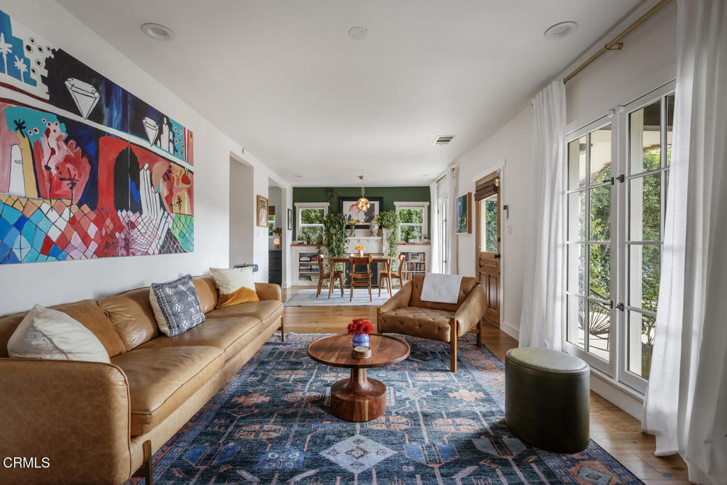 559 MacDonald Street