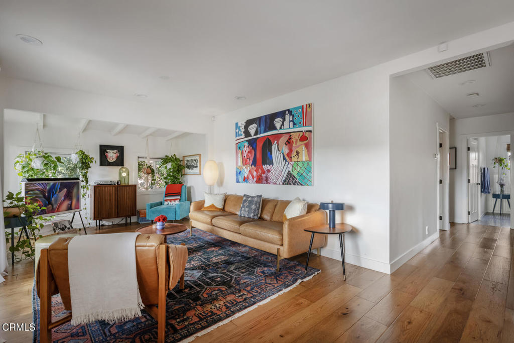 559 MacDonald Street