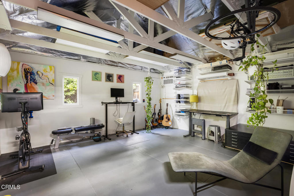 559 MacDonald Street