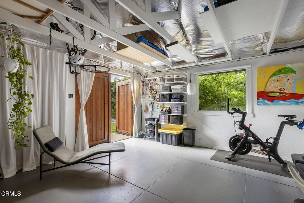 559 MacDonald Street