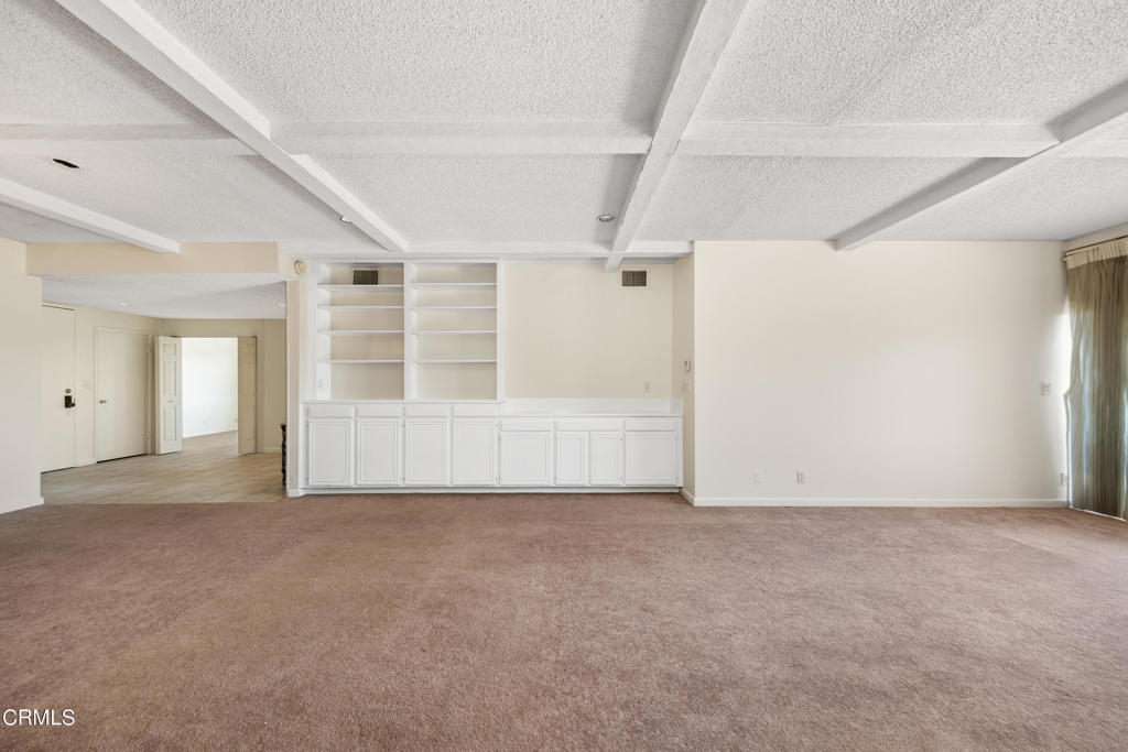 111 S Orange Grove Boulevard 309