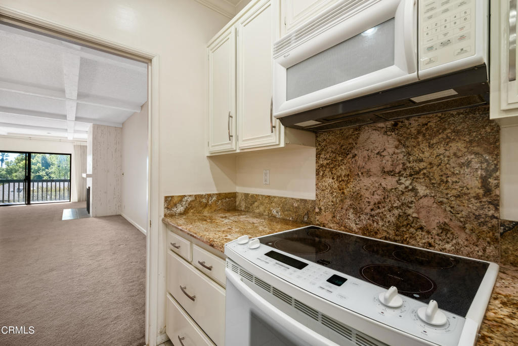 111 S Orange Grove Boulevard 309