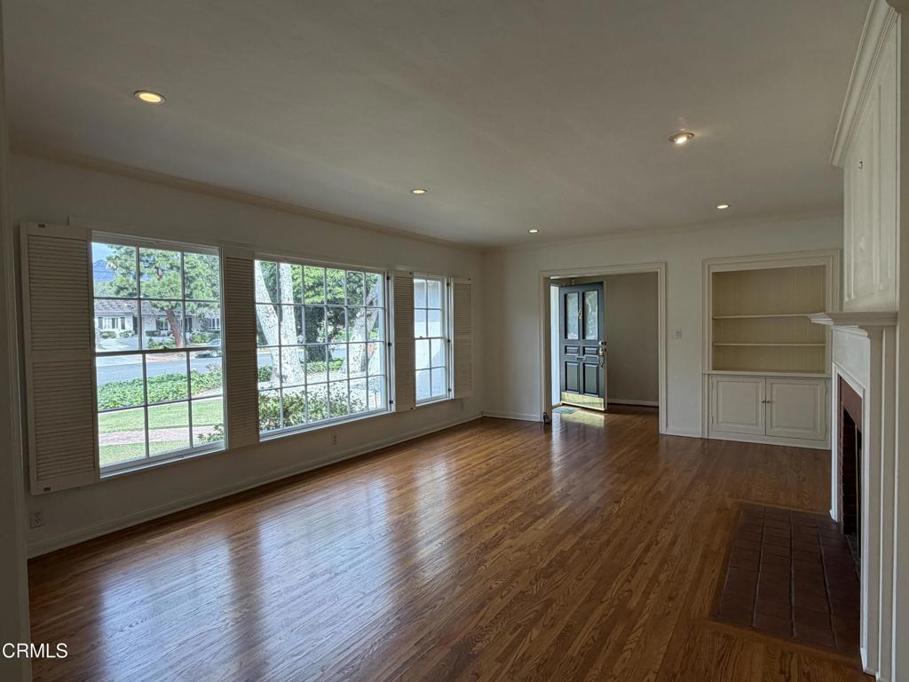 2790 Gainsborough Drive