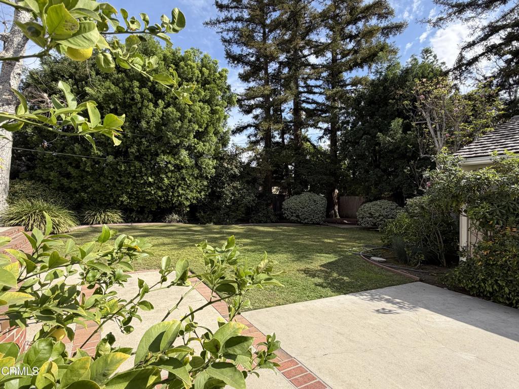 2790 Gainsborough Drive