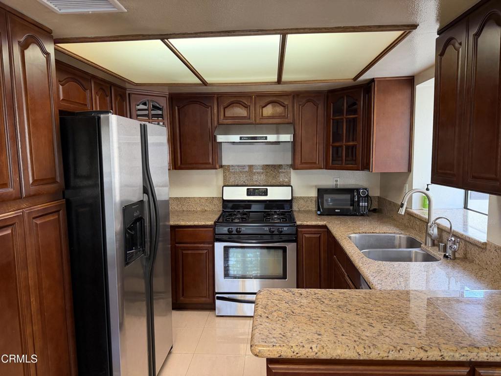 456 E San Jose Avenue F