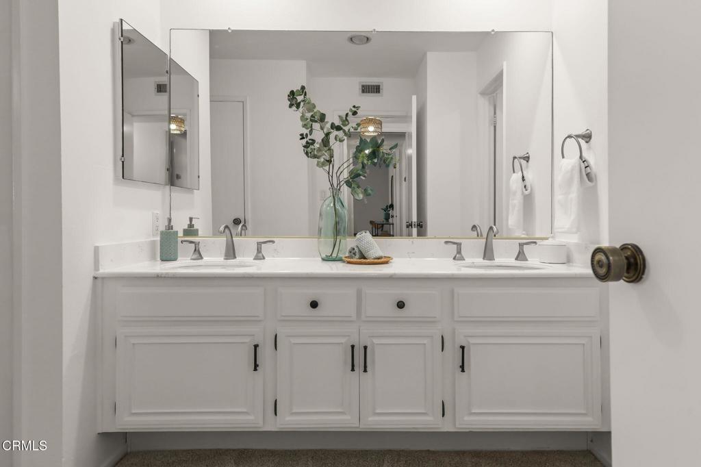 640 S Lake Avenue 105