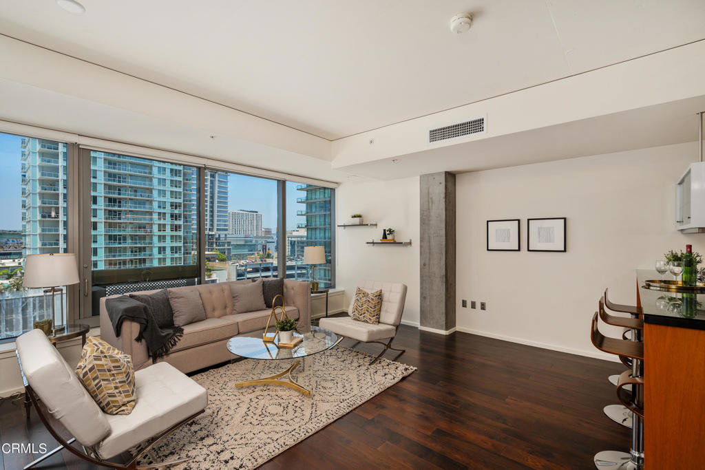 1155 S Grand Avenue 914