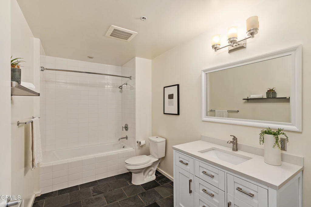 1155 S Grand Avenue 914