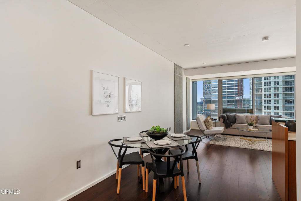 1155 S Grand Avenue 914