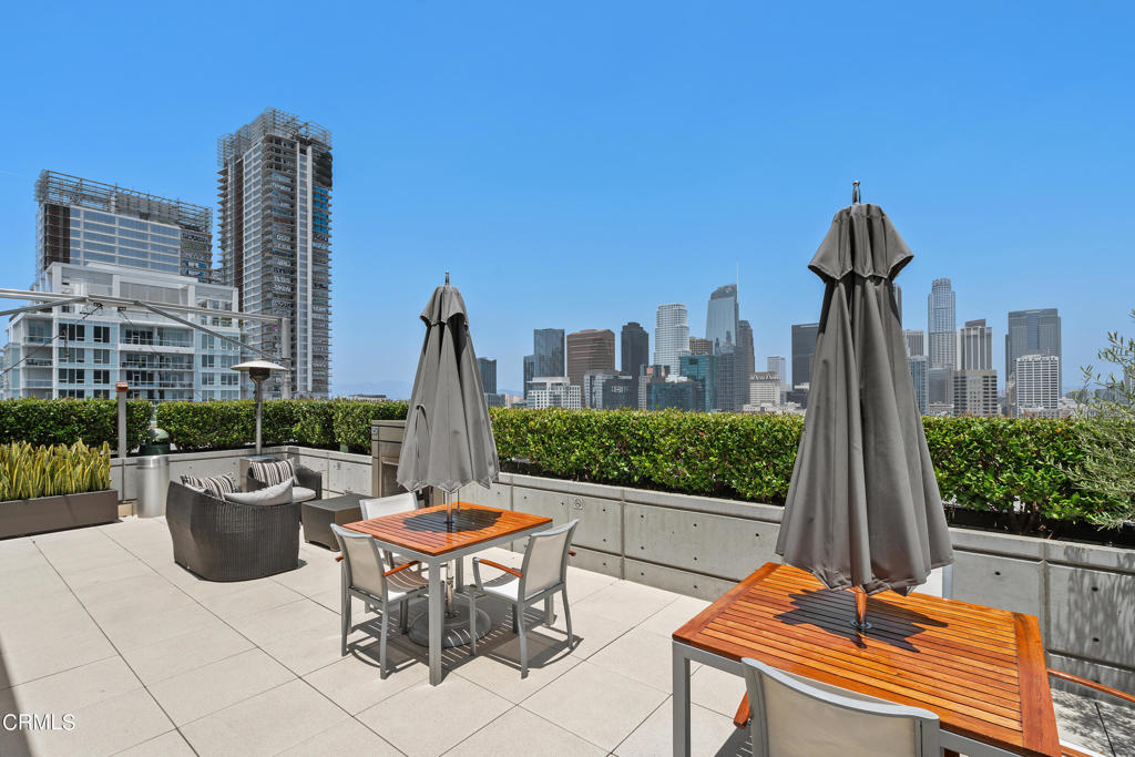 1155 S Grand Avenue 914