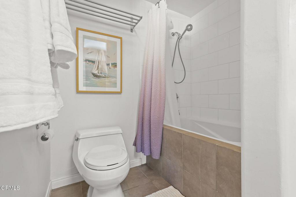 985 E California Boulevard 305