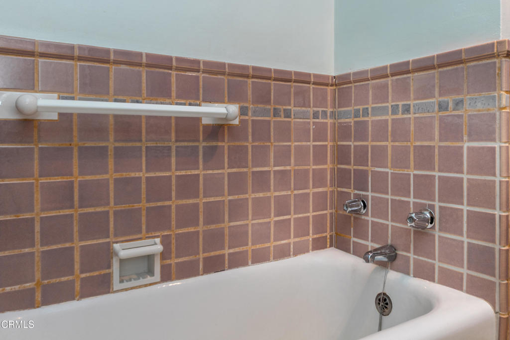 2270 E Orange Grove Boulevard