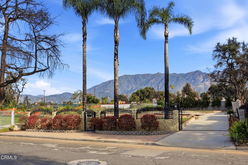 79 E Calaveras Street