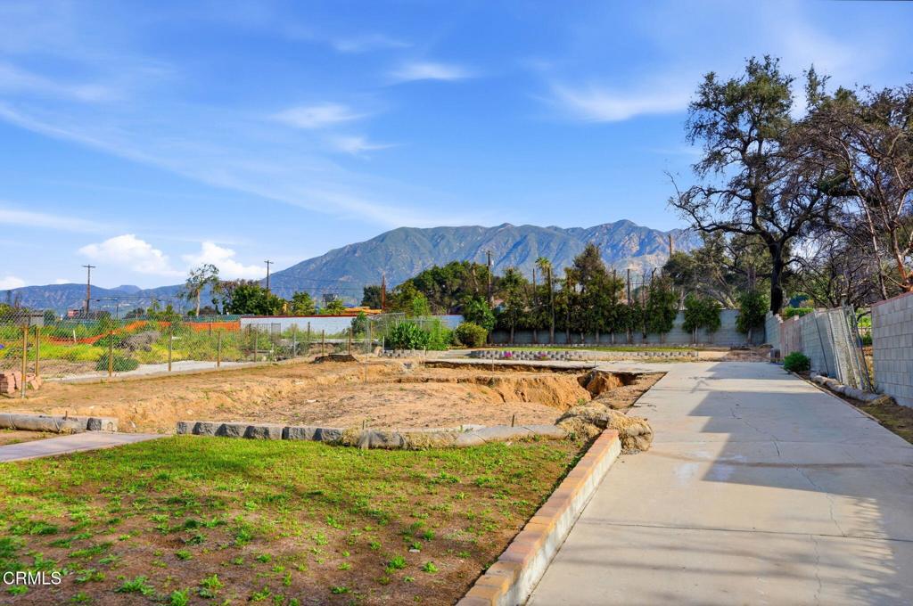 79 E Calaveras Street