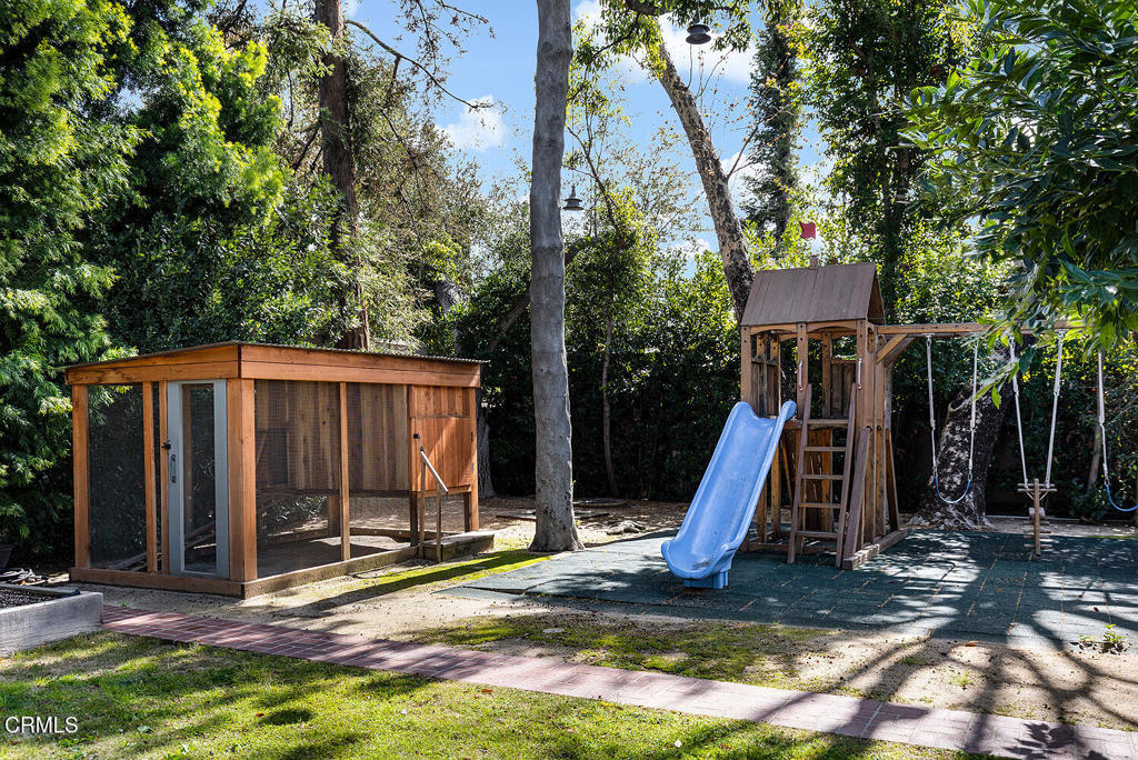 1230 Hillside Road