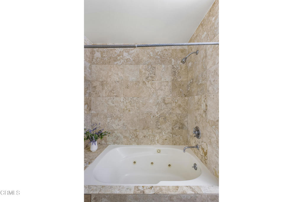 35 N Raymond Avenue 412