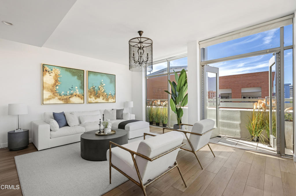 35 N Raymond Avenue 412