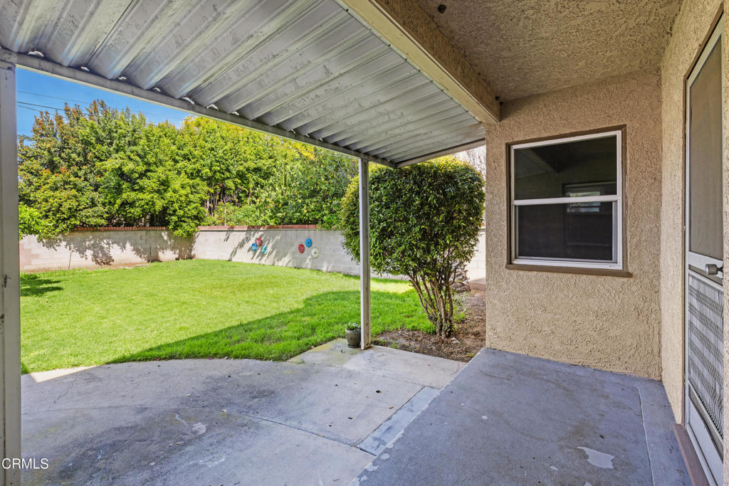1141 E Cameron Avenue